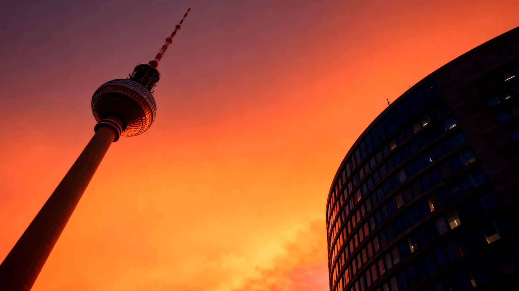 Gute Zeiten, schlechte Zeiten (GZSZ)2025-12-28T05:36:16.535Z"